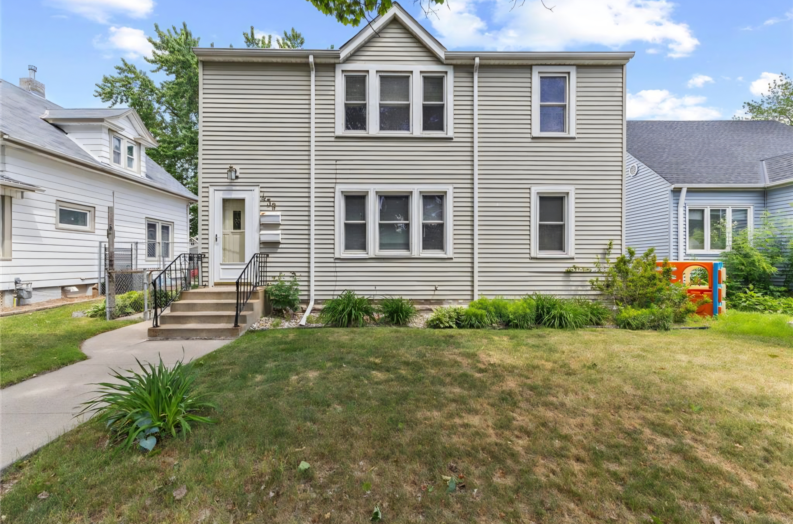 Property thumbnail image